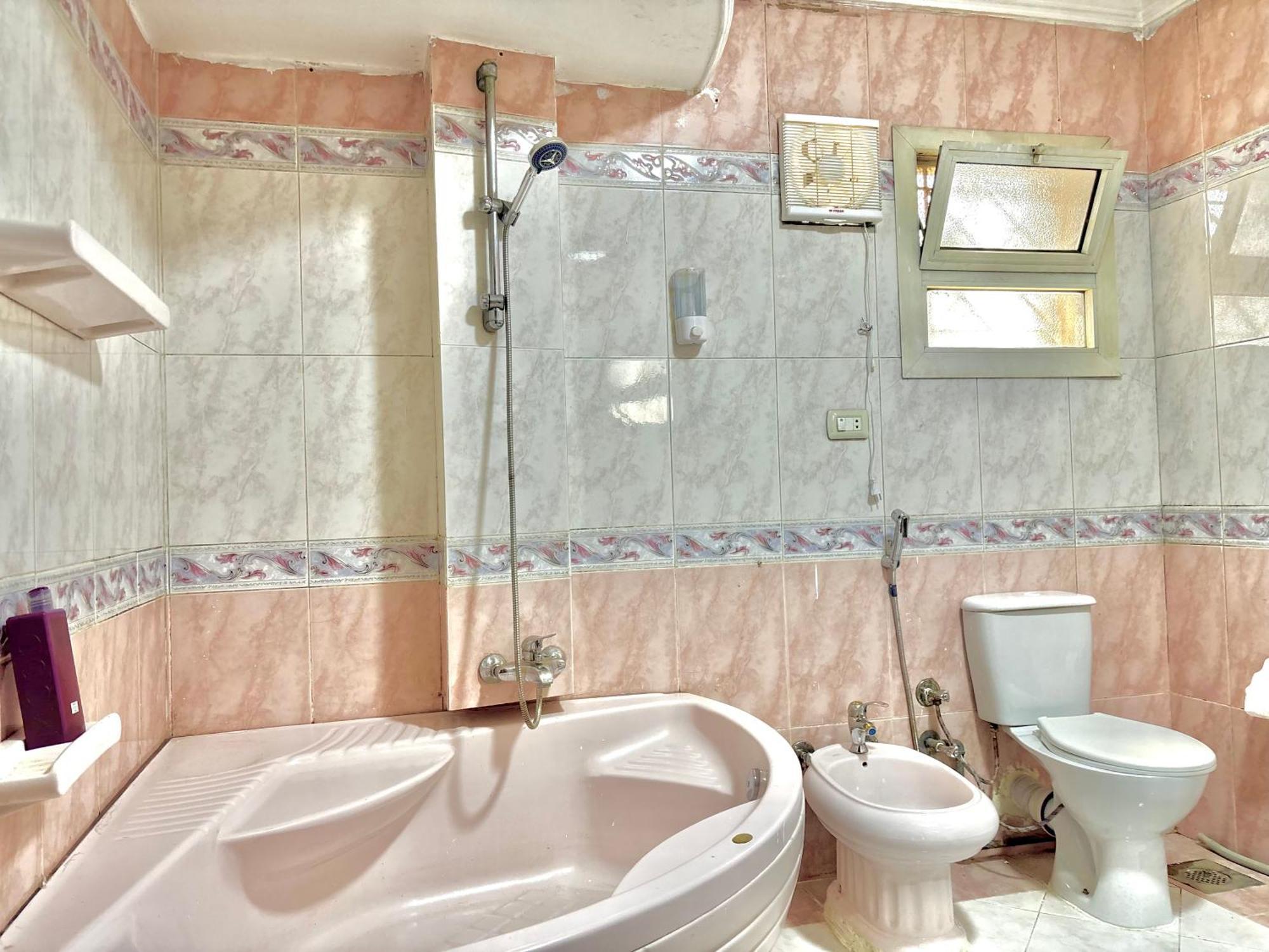 Elite In Mohandseen - Families Only Apartmán