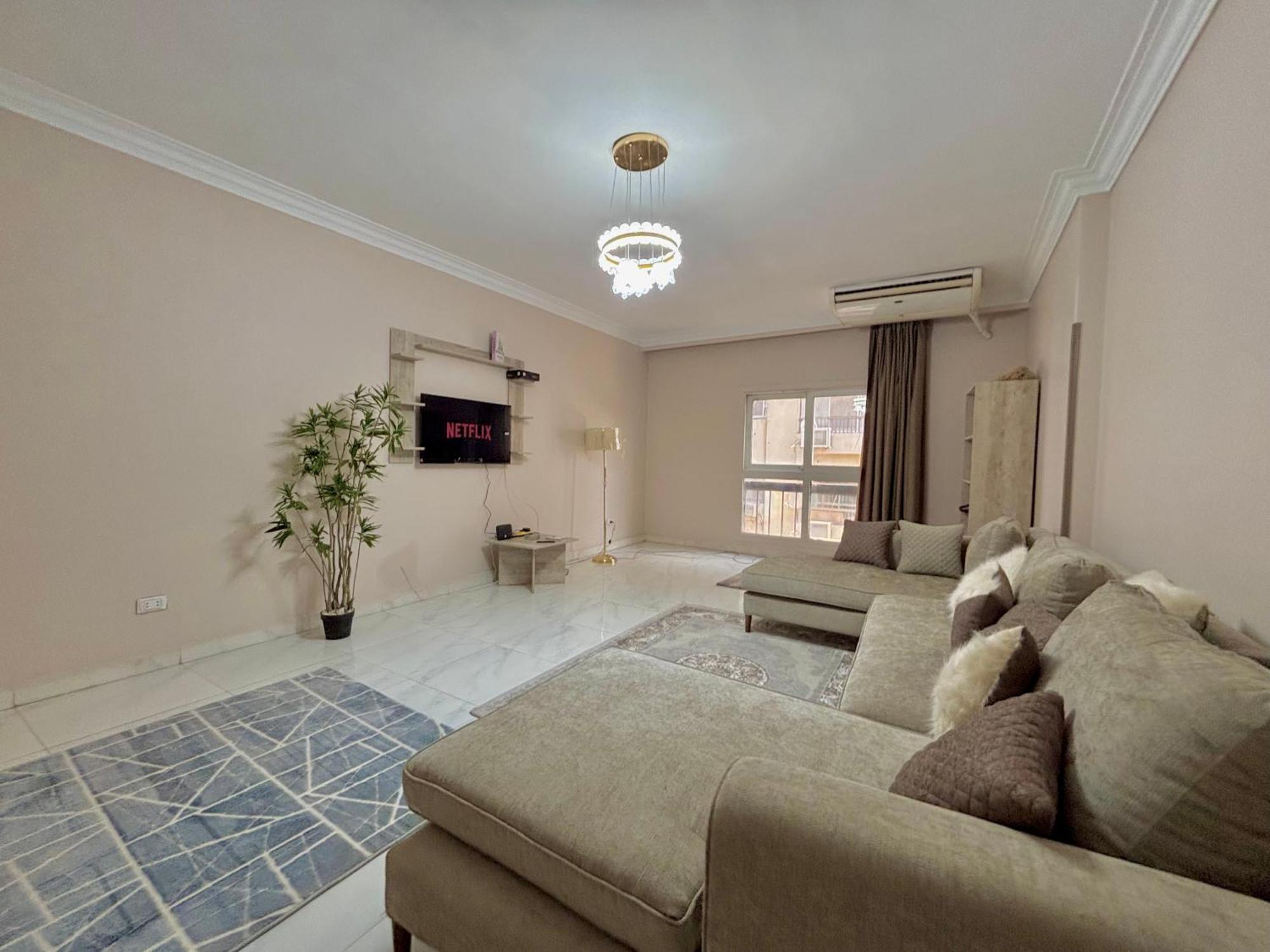 Elite In Mohandseen - Families Only Apartmán